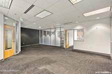 interior photo 5