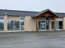 100 Trading Bay Exterior (4)