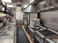 MAIN KITCHEN