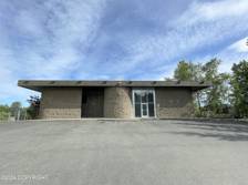 3606 Rhone Entrance