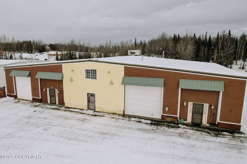 36142 Pine Street, Soldotna