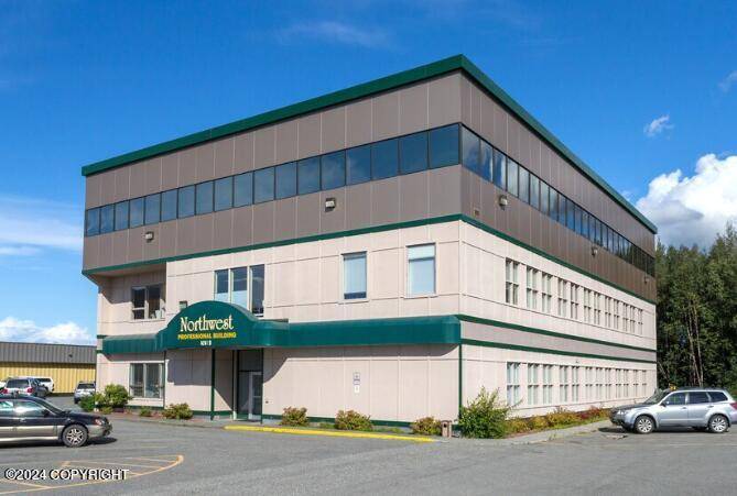 4241 B Street #101, Anchorage