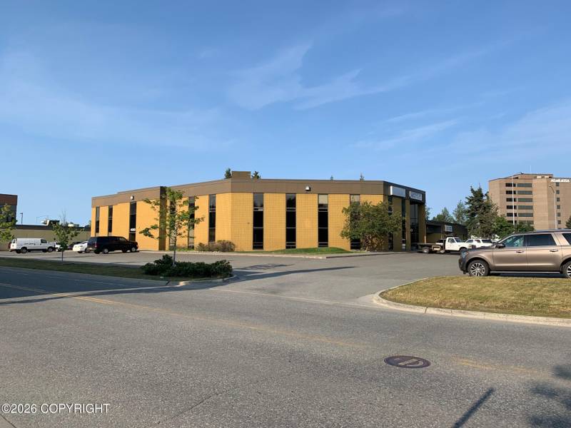 4040 B Street #102, Anchorage