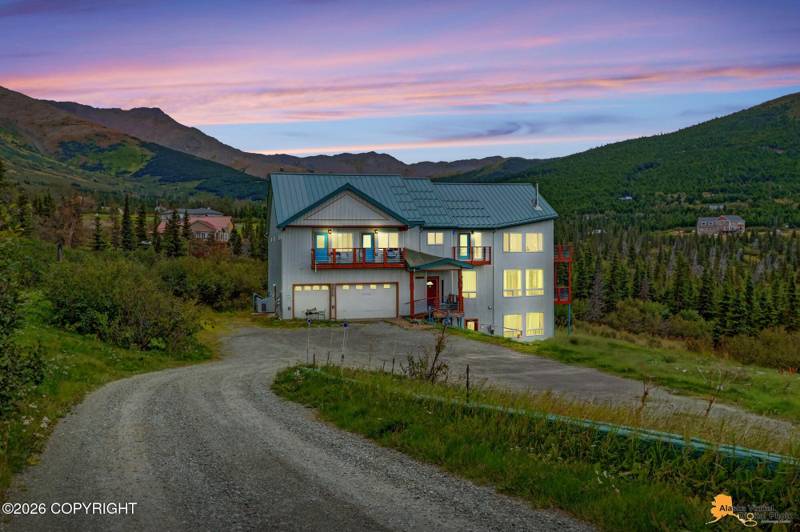 16528 Kings Way Drive, Anchorage
