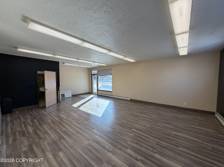 Unit 101 Trading Bay (9)