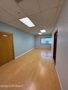 5313 Suite 100 - 6
