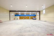 Open Hangar Floor