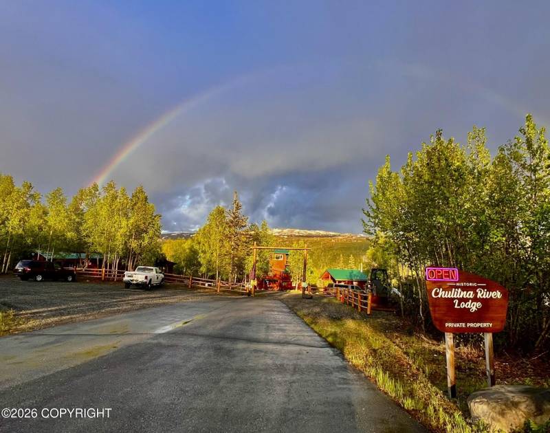 28951 N Parks Highway, Trapper Creek