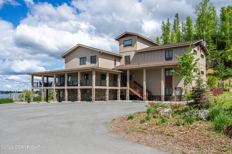 5322 S Big Lake Road, Wasilla