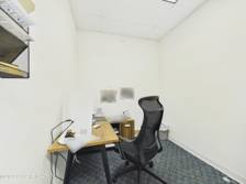 CAM04837G0-PR0137-STILL013