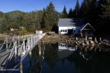 shop-building-alaska-hidden-inlet-lodge
