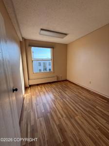 CB Suite 305 3