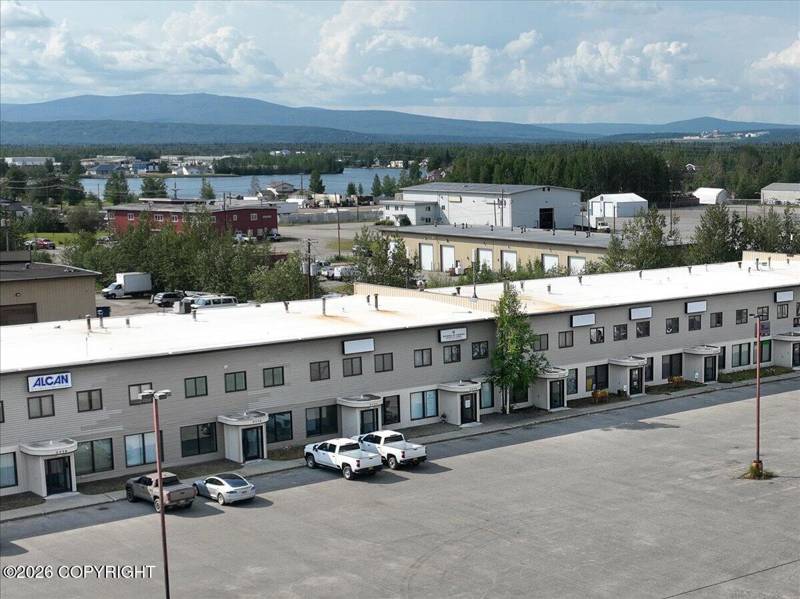 3536 International Street, Fairbanks
