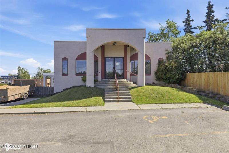 805 Gambell Street, Anchorage