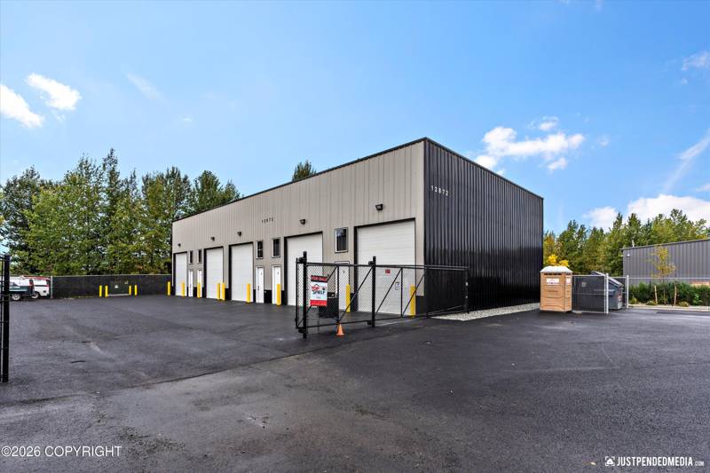 12872 Old Seward Highway #5, Anchorage