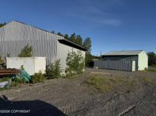Nikiski Hardware (17)